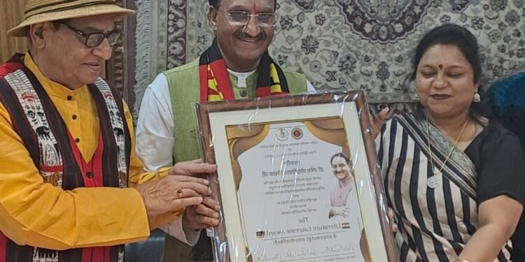 निशंक’ को द लिटरेचर लॅरिट (थे लिटरेचर लॉरिएट) सम्मान