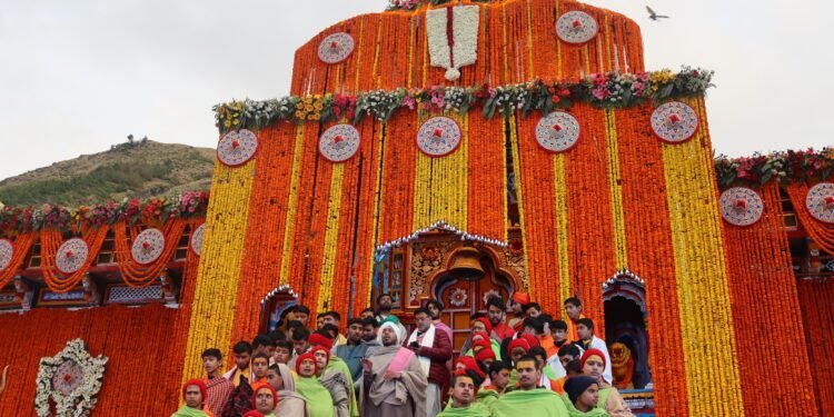 बद्री नारायण कपाटोद्घाटन की झलकियाँ