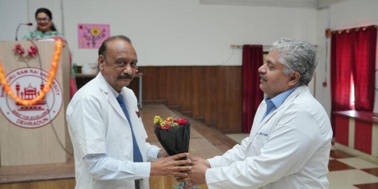 श्री गुरु राम राय मेडिकल एंड हेल्थ साइंसेज़ में इंटर्नशिप ओरिएंटेशन कार्यक्रम हुआ आयोजित