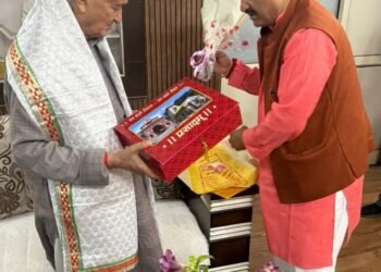 पूर्व मुख्यमंत्रियों ,सांसद एवं पूर्व मुख्यमंत्री त्रिवेंद्र सिंह रावत एवं संगठन पदाधिकारियो से मिले बीकेटीसी उपाध्यक्ष ऋषि प्रसाद सती