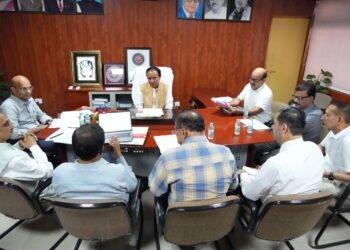 एक पेड़ मॉ के नाम अभियान से जुड़ेंगे उच्च शिक्षण संस्थानः डॉ. धन सिंह रावत