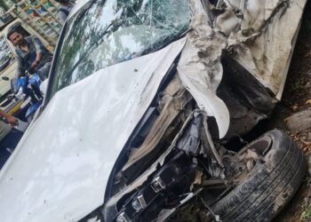 देहरादून में तेज रफ्तार का कहर,01 की मौत….गाड़ी के उड़े परखच्चे…