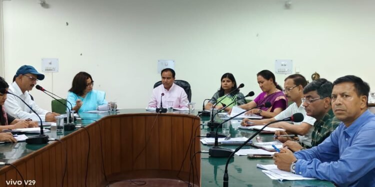 30 सितम्बर तक छात्रों के खाते में भेजें धनराशिः डॉ. धन सिंह रावत