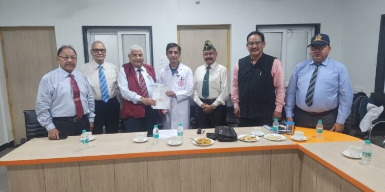 एम.ओ.यू. पर किए हस्ताक्षर