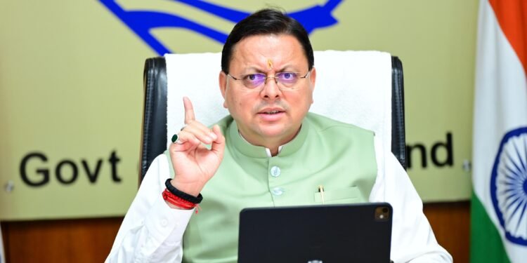 कानून व्यवस्था, सड़कों की स्थिति समेत कई मुद्दों को लेकर सीएम ने की समीक्षा बैठक