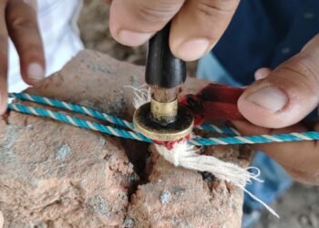 अवैध निर्माण पर एमडीडीए की बड़ी कार्रवाई, ऋषिकेश में बहुमंजिला भवन सील