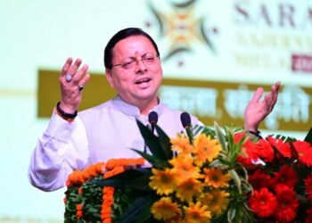 उत्तराखंड में विज्ञापन पर सवाल उठाने वाले लोगों को ये हकीकत जाननी चाहिए