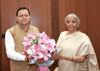 मुख्यमंत्री पुष्कर सिंह धामी ने केंद्रीय वित्त मंत्री निर्मला सीतारमण से भेंट कर राज्य से संबंधित विभिन्न महत्वपूर्ण विषयों पर विस्तृत चर्चा की