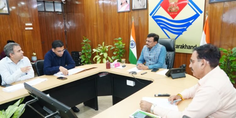 इंदिरा मार्केट व आढ़त बाजार के कार्यों में लायी जाए तेजीः मुख्य सचिव