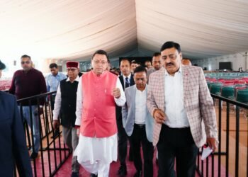 मुख्यमंत्री धामी ने एफआरआई में लिया तैयारियों का जायजा