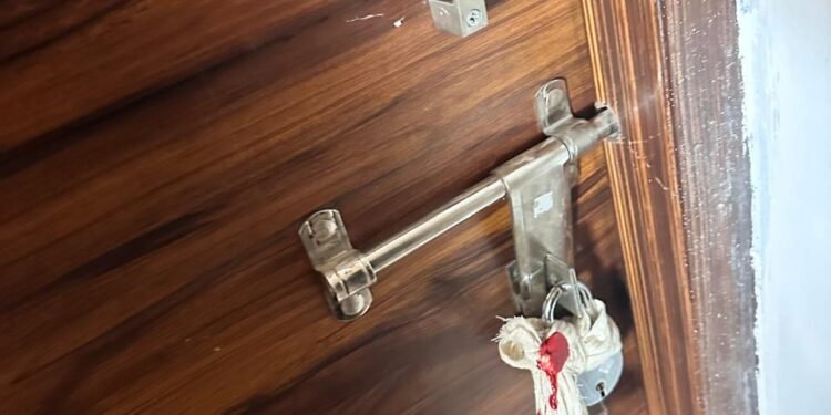 अवैध निर्माणों पर एमडीडीए की सख्त कार्रवाई, सहस्त्रधारा रोड, विधौली और कंडोली क्षेत्र में कई भवन सील