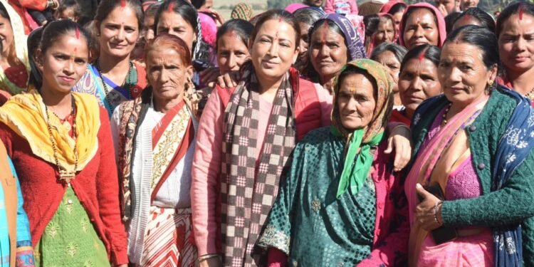 विकास कार्य प्रदेश सरकार की पहली प्राथमिकता : रेखा आर्या