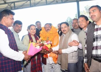 हरीश रौतेला ने समर्थकों संग थामा भाजपा का दामन