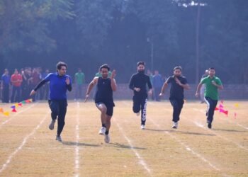 एसजीआरआर मेडिकल काॅलेज एटलिटिका में प्रद्यूमन ने लगाई सबसे लम्बी छलांग