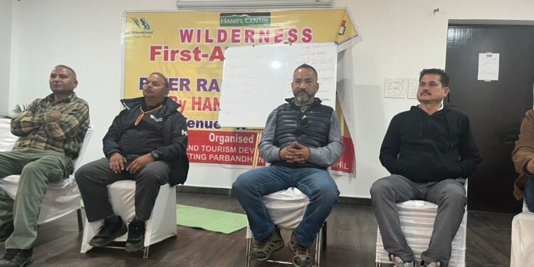 उत्तराखंड में रिवर राफ्टिंग गाइड्स के लिए अब तक का सबसे बड़ा मेडिकल प्रशिक्षण कार्यक्रम शुरू