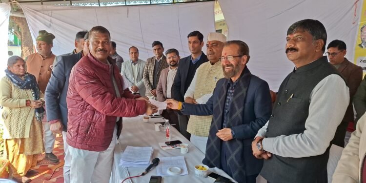 सरकार आपके द्वारः सुदूरवर्ती न्याय पंचायत सोरना में लगा बहुउद्देशीय शिविर