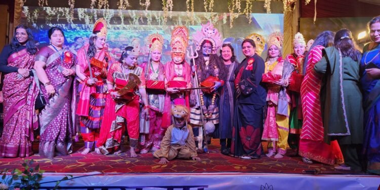 हरिद्वार में श्री वैश्य बंधु समाज एवं महिला विंग का वार्षिक उत्सव, सांस्कृतिक कार्यक्रमों ने बांधा समा