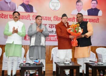 मुख्यमंत्री पुष्कर सिंह धामी ने ‘मुख्य सेवक सदन’ में प्रदेश पदाधिकारियों के साथ किया संवाद