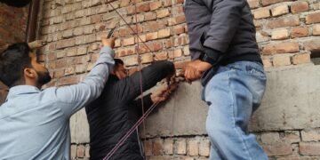 अवैध निर्माण पर एमडीडीए की सख्त कार्रवाई, ऋषिकेश में बहुमंजिला भवन सील