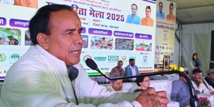 सहकारी मेलों में वितरित किया गया 21 करोड़ का ऋणः डाॅ. धन सिंह रावत