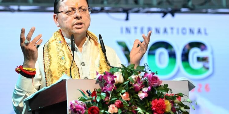 मुख्यमंत्री ने अन्तराष्ट्रीय योग महोत्सव का किया शुभारम्भ