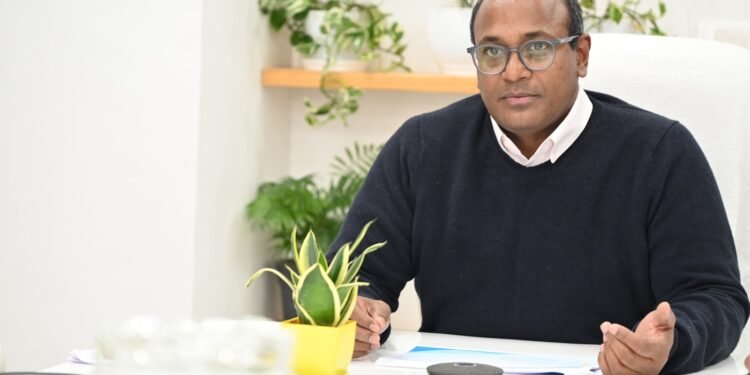 SIR के लिए जिलेवार एक्शन प्लान बनाएं जिलाधिकारी- मुख्य निर्वाचन अधिकारी