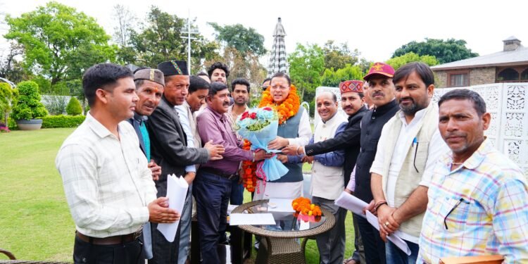 दिवारीखौल जोखणी मोटर मार्ग की वित्तीय स्वीकृति के लिये क्षेत्रीय जनप्रतिनिधियों ने मुख्यमंत्री का जताया आभार
