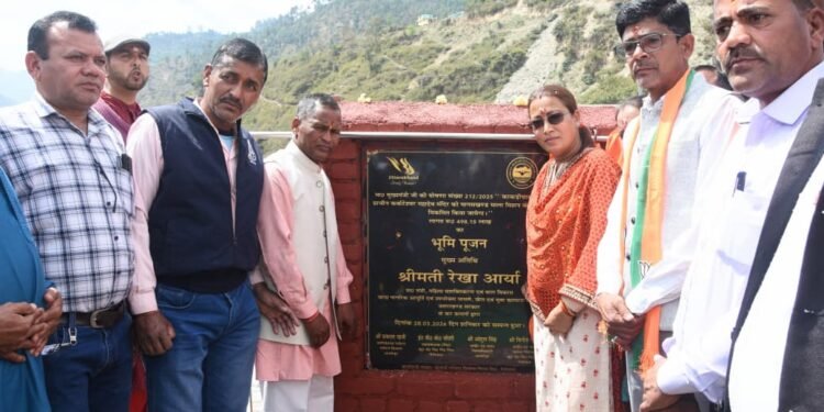 धार्मिक पर्यटन का केंद्र बनेगा कर्कटेश्वर महादेव मंदिर : रेखा आर्या