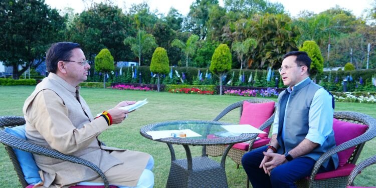 उत्तराखंड पुलिस को “राष्ट्रपति पुलिस कलर”, सीएम पुष्कर सिंह धामी ने बताया ऐतिहासिक उपलब्धि