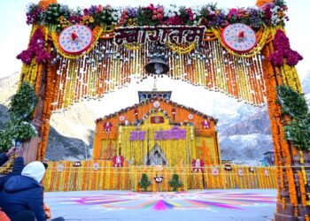 श्रद्धा, आस्था और दिव्यता की अद्भुत त्रिवेणी ग्यारहवें ज्योर्तिलिंग श्री केदारनाथ के कपाट विधि-विधान के साथ खुले