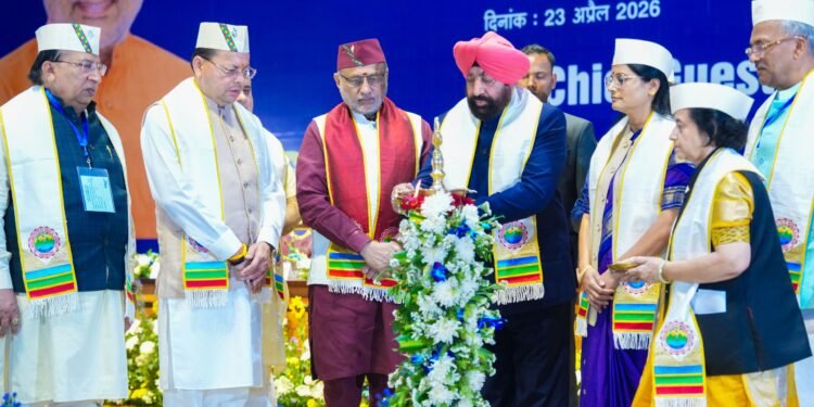 उपराष्ट्रपति ने एम्स ऋषिकेश के छठे दीक्षांत समारोह को संबोधित किया