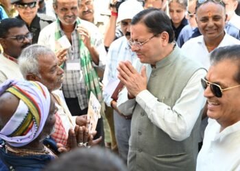 मुख्यमंत्री ने ऋषिकेश स्थित ट्रांजिट कैंप का किया औचक निरीक्षण