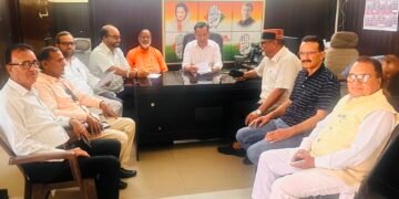 राहुल गांधी के उत्तराखंड दौरे को ऐतिहासिक बनाने के लिए कंट्रोल रूम में वरिष्ठ नेताओं की महत्वपूर्ण बैठक