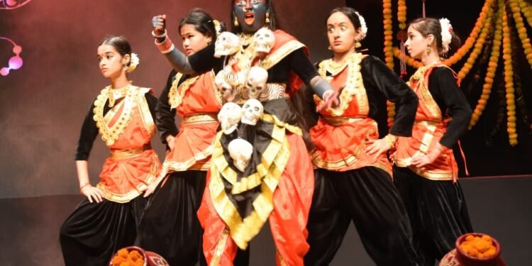 कला को सेवा से जोड़ना ही सच्ची राष्ट्र सेवा: रेखा आर्या