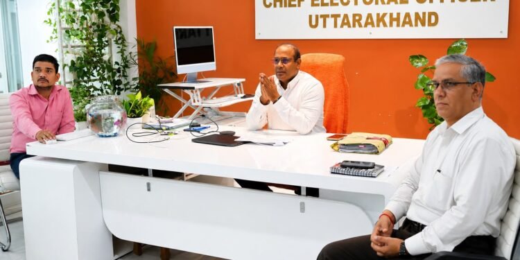 SIR में मतदाता सूची के परिवेक्षण का कार्य करेंगे मंडलायुक्त