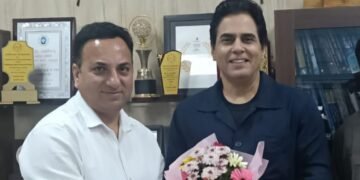 फिल्म अभिनेता अमन वर्मा ने की फिल्म विकास परिषद के नोडल अधिकारी से भेंट