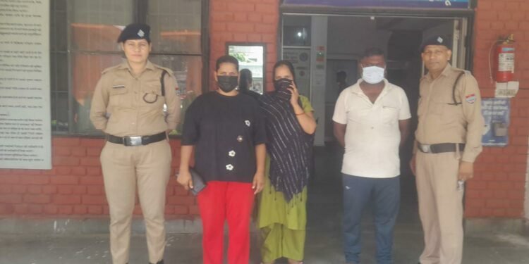 सार्वजनिक स्थान पर विवाद कर शांति भंग करने वाले 3 व्यक्तियों को पुलिस ने किया गिरफ्तार