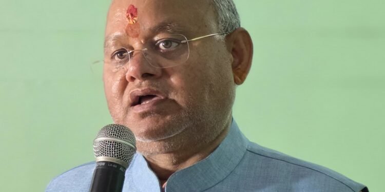 एसएसपी कार्यालय में कांग्रेस नेताओं की अभद्रता लोकतंत्र के लिए दुर्भाग्यपूर्ण: सुरेश भट्ट