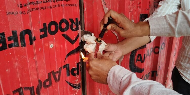 अवैध निर्माण पर एमडीडीए की सख्ती, बिना मानचित्र निर्माण को किया सील