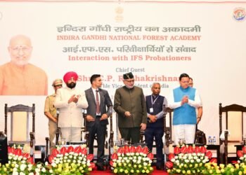 वन अधिकारी केवल प्रशासनिक अधिकारी नहीं, बल्कि प्रकृति के प्रहरी हैं: मुख्यमंत्री