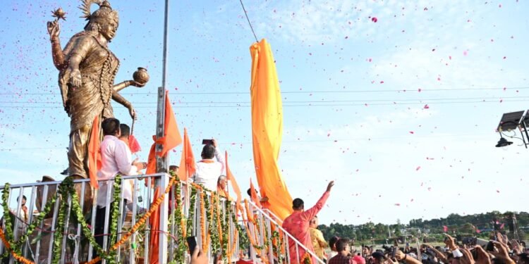 हरिपुर कालसी में गूंजा माँ यमुना का जयघोष, मुख्यमंत्री धामी ने किया माँ यमुना की प्रतिमा का अनावरण और हरिघाट का लोकार्पण