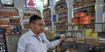 मिठाई की ट्रे पर निर्माण और एक्सपायरी डेट लिखना अनिवार्य, खाद्य विभाग की 27 दुकानों पर जांच